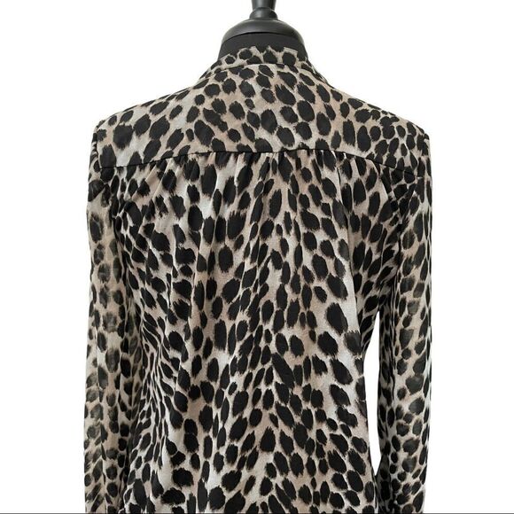 Moda International Animal Print Surplice Top Sz M - Picture 8 of 14